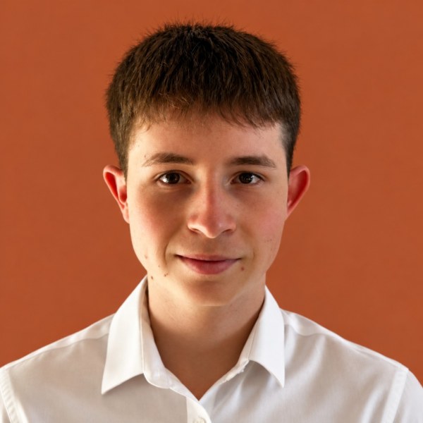 Portrait de Yoan Lhopital