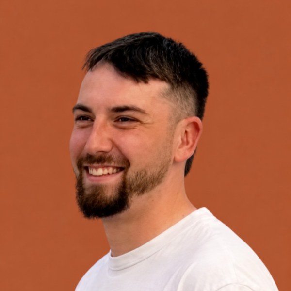 Portrait de Dimitri Bothier